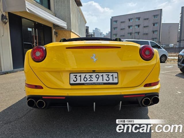 Ferrari 캘리포니아 T 3.9 V8, 2015 3