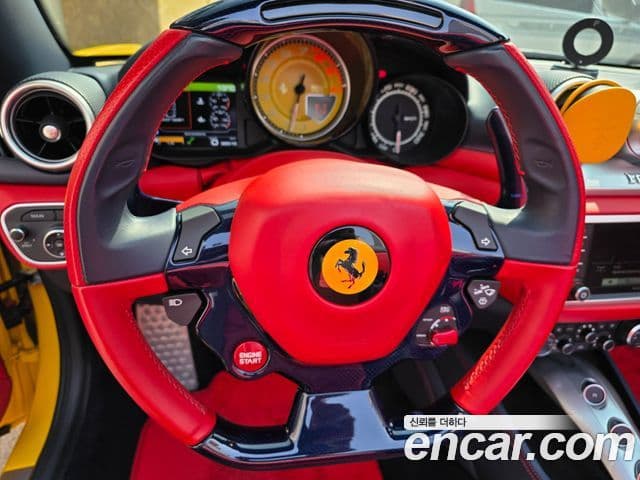 Ferrari 캘리포니아 T 3.9 V8, 2015 8