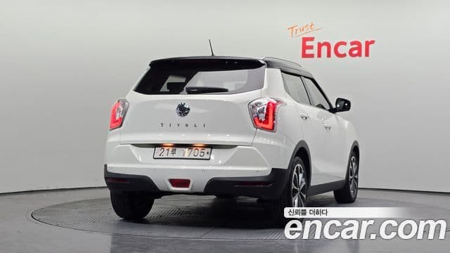 KG모빌리티(SsangYong) Tivoli дизель LX 2WD, 2017 4
