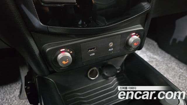 KG모빌리티(SsangYong) Tivoli дизель LX 2WD, 2017 16