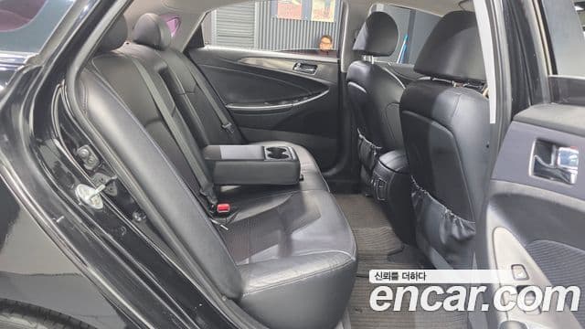 Hyundai Sonata гибрид Premium, 2014 12