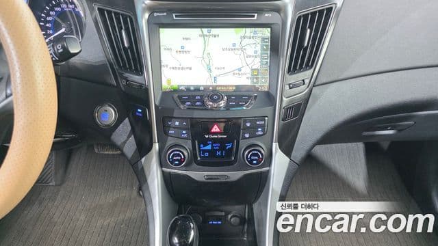 Hyundai Sonata гибрид Premium, 2014 14