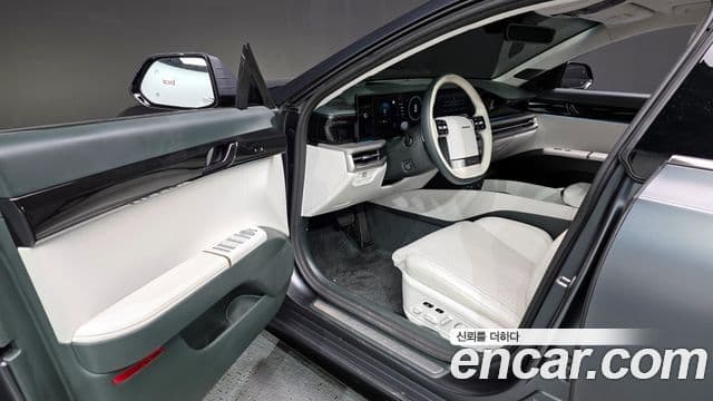 Hyundai Grandeur (GN7) Calligraphy, 2023 10