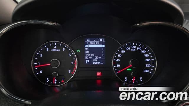 Kia K3 Trendy, 2014 8