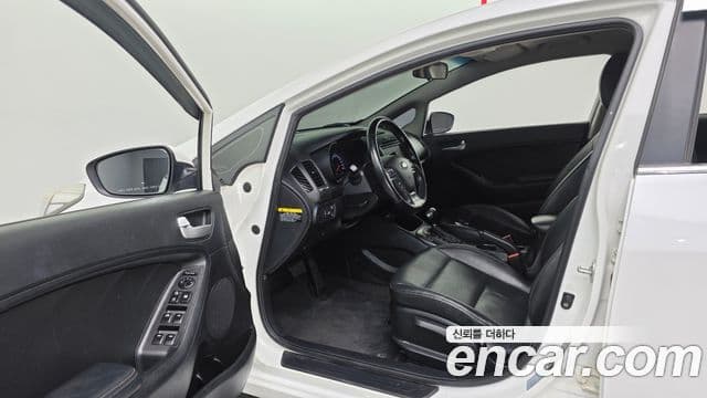 Kia K3 Trendy, 2014 11