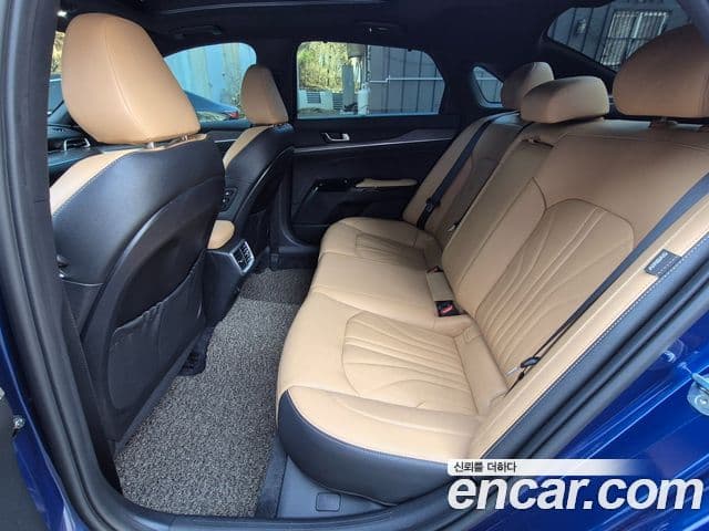 Kia K5 3세대 Signature, 2020 10