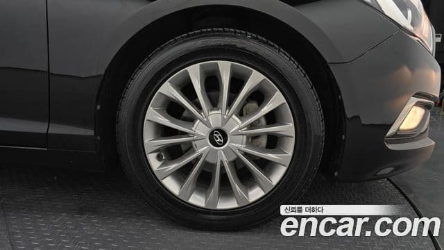 Hyundai LF Sonata 2.0 Smart, 2015 все фото