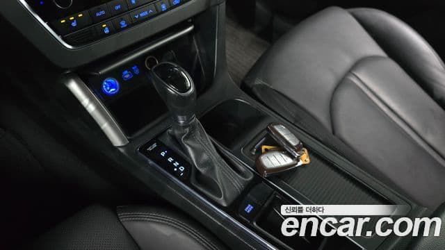 Hyundai LF Sonata 2.0 Smart, 2015 9