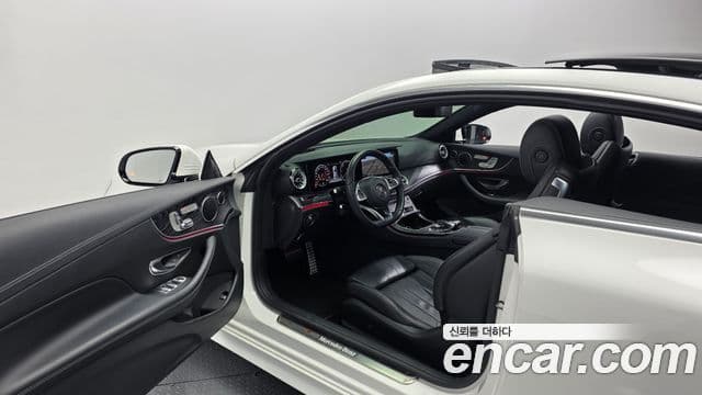 Mercedes-Benz E-класс W213 E220d купе, 2017 10