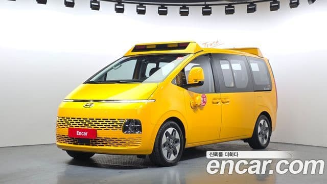 Hyundai Staria 15인승, 2022 1