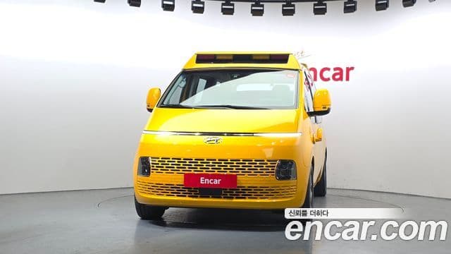 Hyundai Staria 15인승, 2022 3