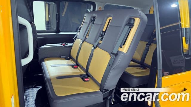 Hyundai Staria 15인승, 2022 11