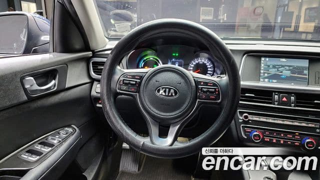 Kia K5 гибрид 2세대 Noblesse, 2018 14