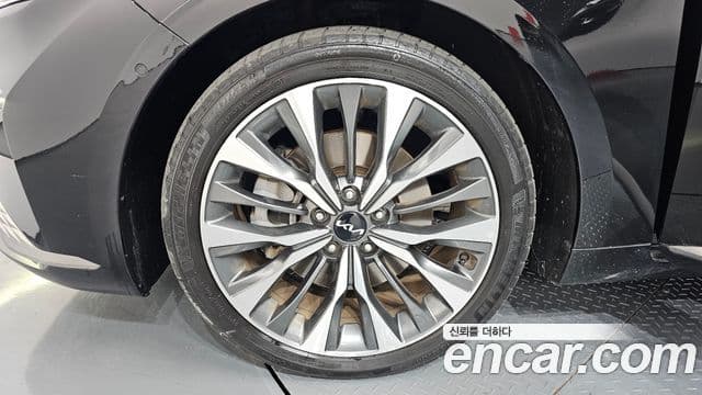 Kia K8 Signature, 2023 все фото