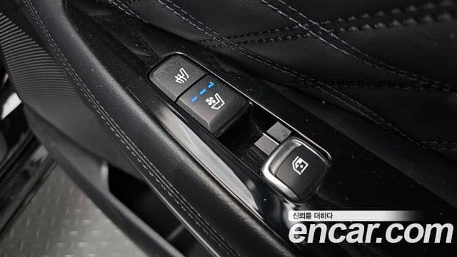 Kia K8 Signature, 2023 13