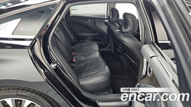 Kia K8 Signature, 2023 19