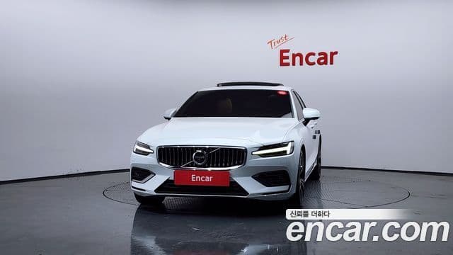 Volvo S60 3세대 B5 Inscription, 2021 3