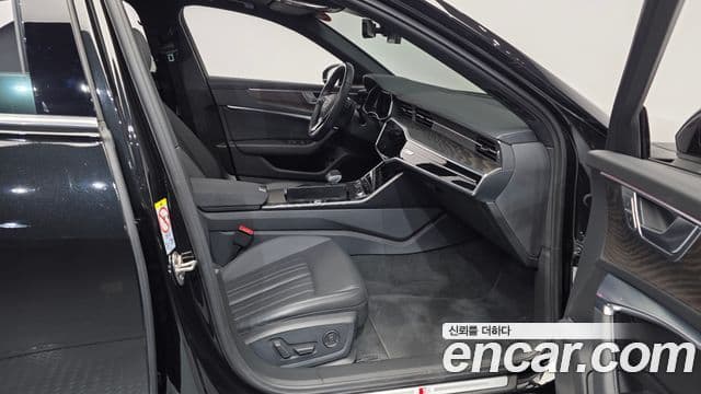 Audi A6 (C8) Premium, 2021 11