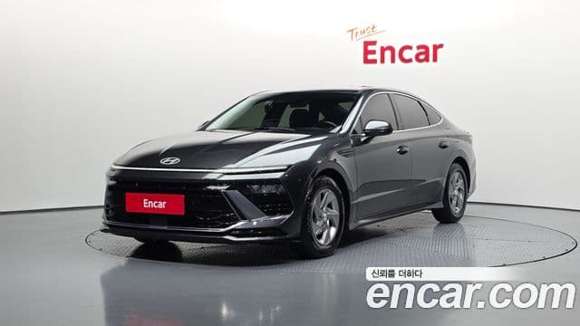 Hyundai Sonata D Edge(DN8) Business 1