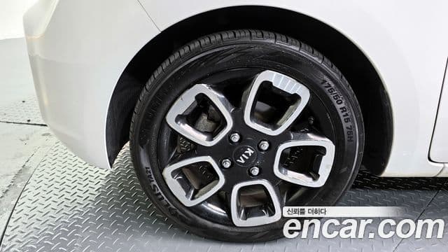 Kia The / новый New Ray Prestige, 2018 все фото