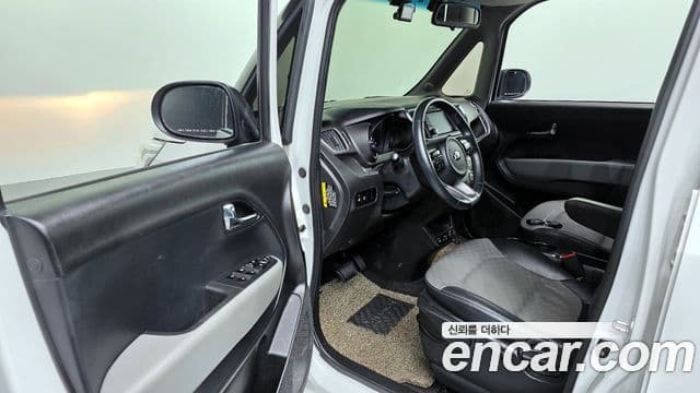 Kia The / новый New Ray Prestige, 2018 11