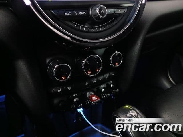 Mini Cooper S 3세대, 2015 13