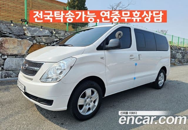 Hyundai Grand Starex CVX Deluxe, 2014 1