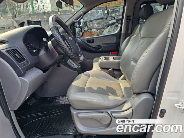 Hyundai Grand Starex CVX Deluxe, 2014 10