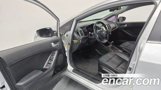 Kia K3 Luxury, 2014 11