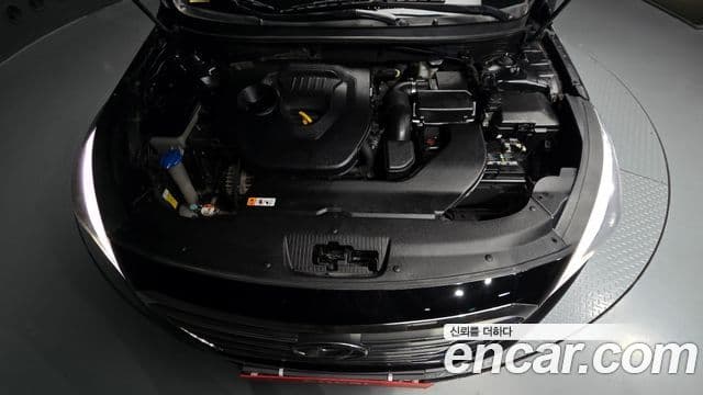 Hyundai LF Sonata Premium, 2015 6