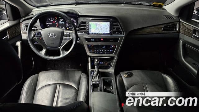 Hyundai LF Sonata Premium, 2015 7