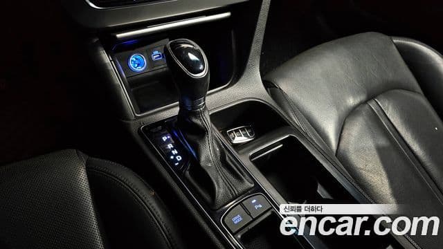Hyundai LF Sonata Premium, 2015 9