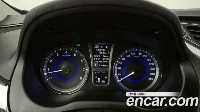 Hyundai Grandeur HG Modern, 2015 8