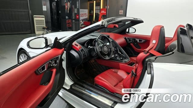 Jaguar F-TYPE X152, 2016 10