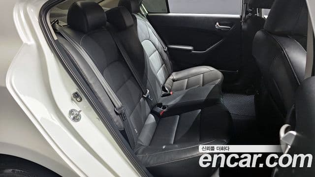 Kia The / новый New K3 Prestige, 2017 12