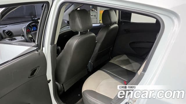 Chevrolet(GM대우) Spark LT, 2014 11