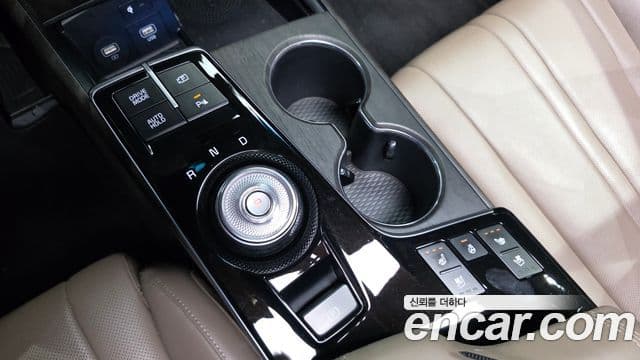 Kia K8 Noblesse, 2022 9