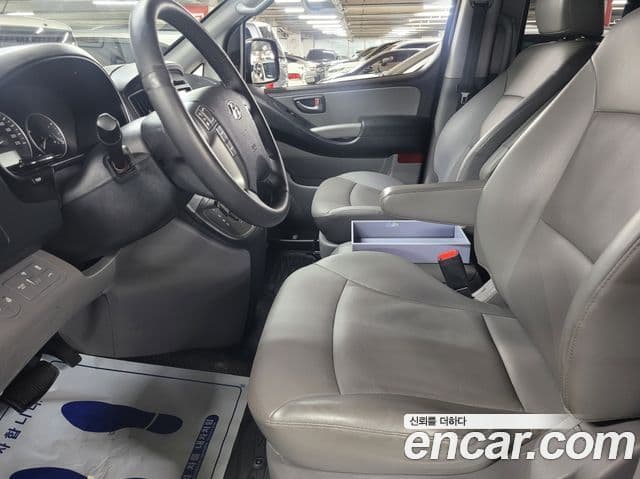 Hyundai The / новый New Grand Starex Modern, 2020 11