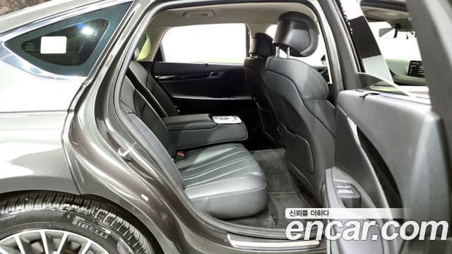 Genesis G80 (RG3) бензин 2.5 турбо AWD, 2022 12