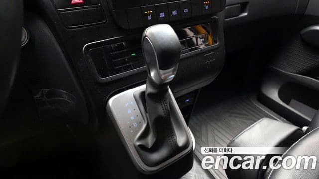 Hyundai Staria 15인승, 2023 9