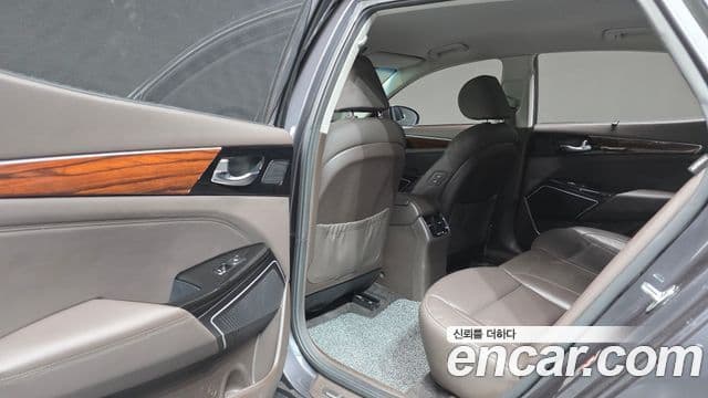 Kia All New K7 Noblesse, 2016 17
