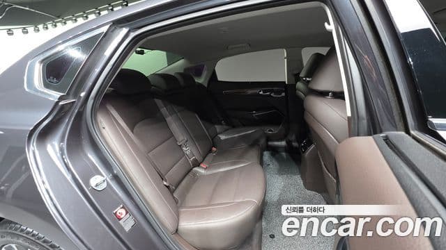 Kia All New K7 Noblesse, 2016 19