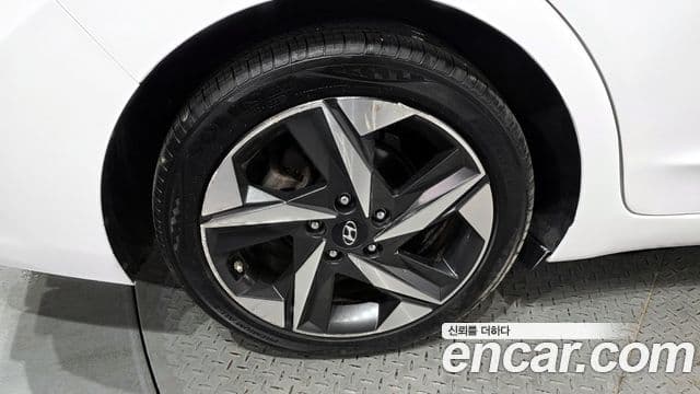 Hyundai Avante AD 1.6 GDI Smart, 2016 все фото