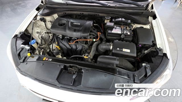 Hyundai Avante AD 1.6 GDI Smart, 2016 6