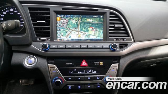 Hyundai Avante AD 1.6 GDI Smart, 2016 15