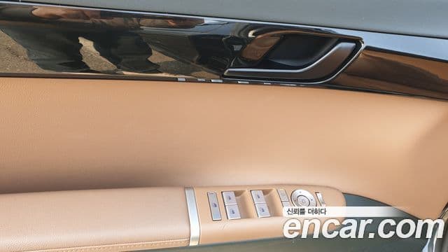 Hyundai Grandeur (GN7) Premium Plus, 2023 10