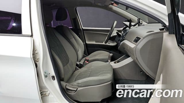 Kia All New Morning bi-fuel Smart, 2012 10