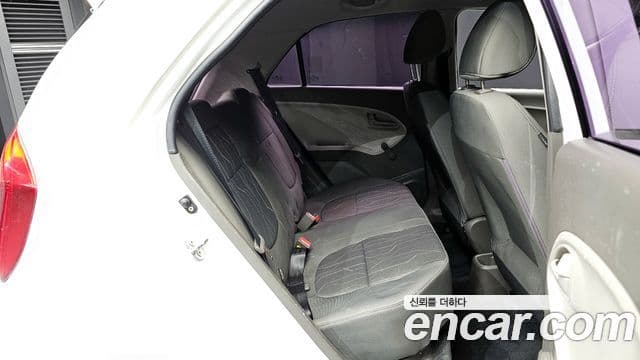 Kia All New Morning bi-fuel Smart, 2012 12