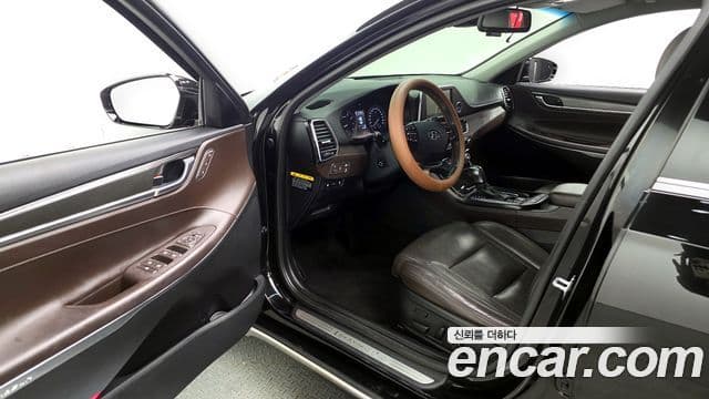 Hyundai Grandeur IG Exclusive, 2018 10