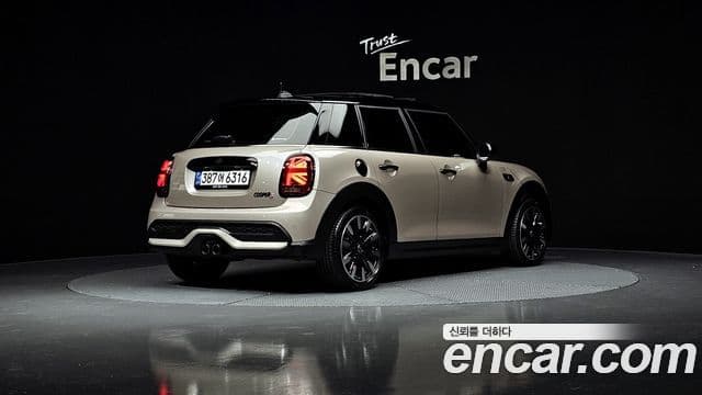 Mini Cooper S 3세대, 2022 2